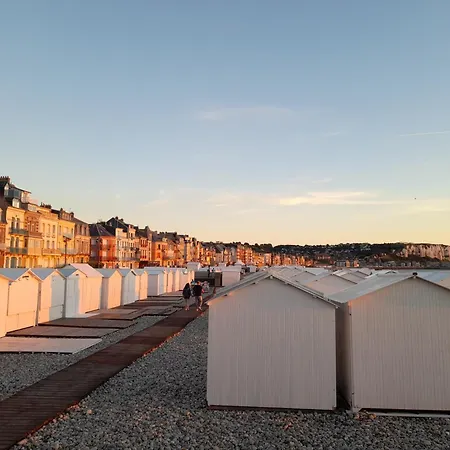 L'albizia A 20m De La 3eme Etage, Renove, 2 Personnes Et Animaux - Wifi Lägenhet *
